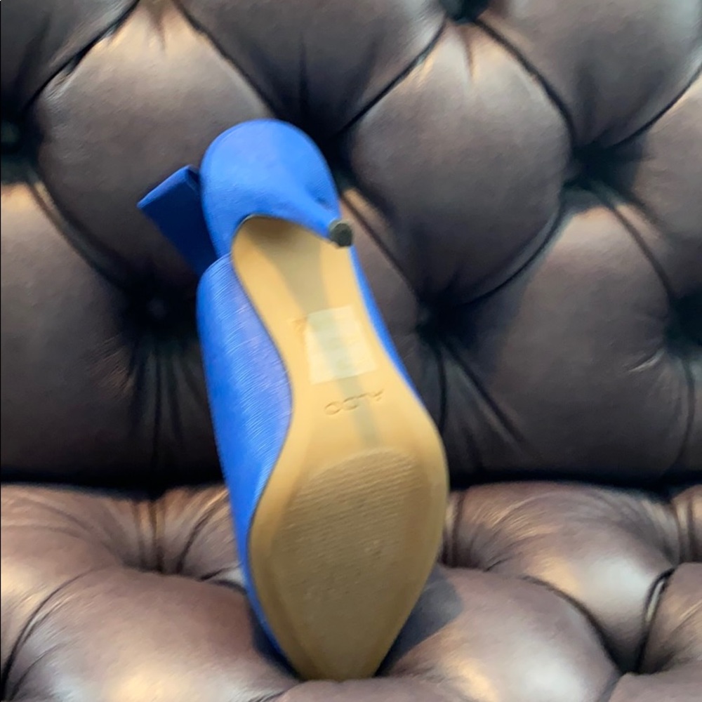 Blue Aldo Heels - Size 8 - Picture 2 of 3